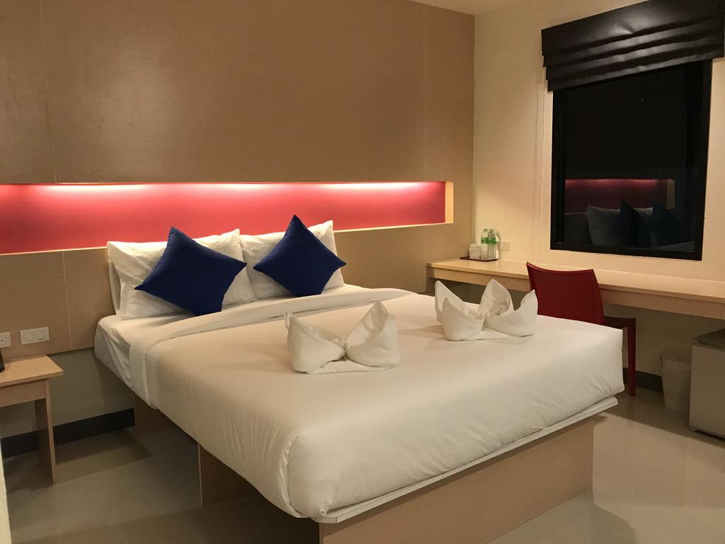 The Lephant Hotel Сураттхани Экстерьер фото